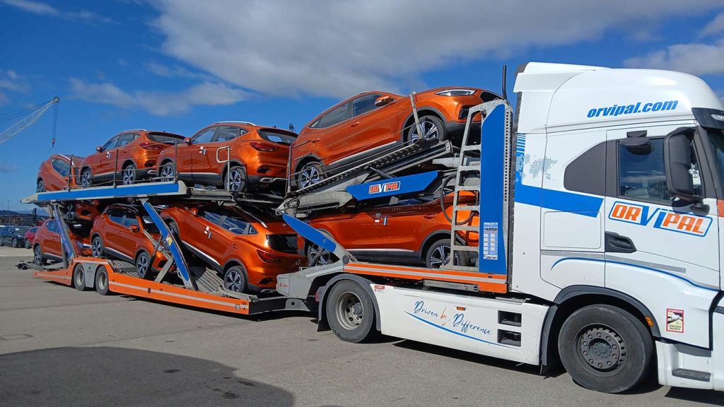 Normativas y permisos para el transporte transfronterizo de vehículos en Europa